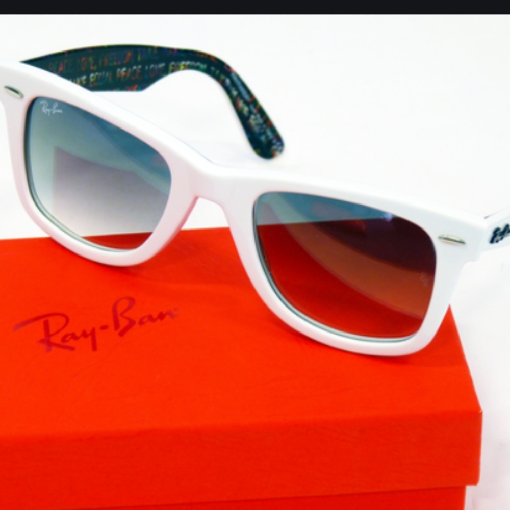 RayBan Wayfarers White Limited Edition peace love.